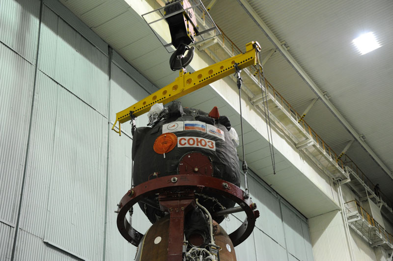 Lancement & fin de mission de Soyouz TMA-10M Soyuz_72