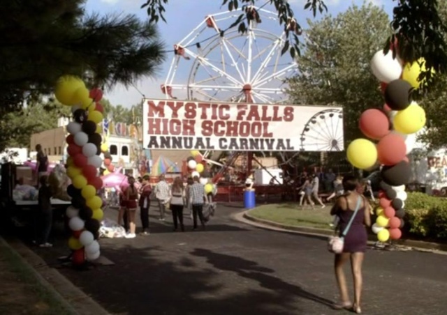 Erster Plot: Mystic Falls Highschool Annual Carnival Plot_c10
