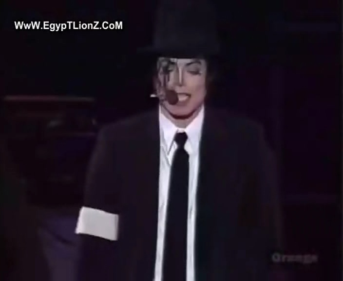 [DL] Live History World Tour Auckland 1996 New Zeland - 6.24 GB Auckla24