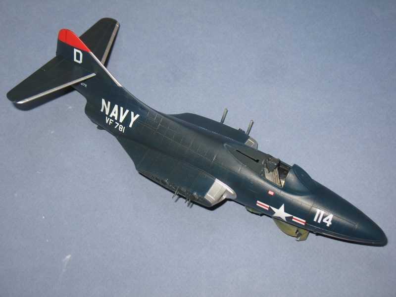 [Concours guerre de Corée] Grumman F9F-2 Panther US Navy VF 781 - Page 5 Img_4333