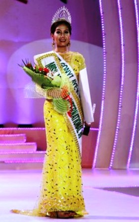 Gonyi Aye Kyaw crowned Miss Myanmar International 2013 X35010