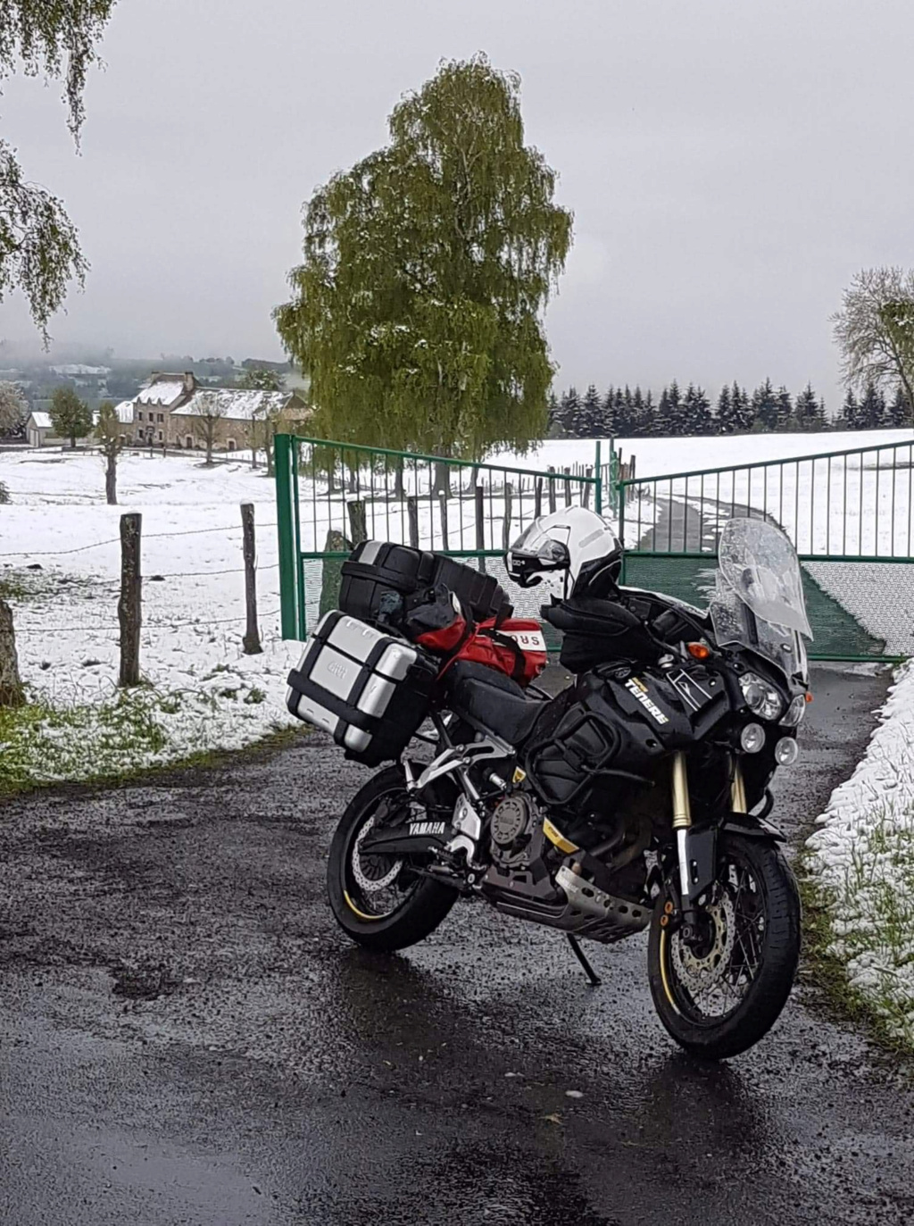 Auvergne à moto Auverg10