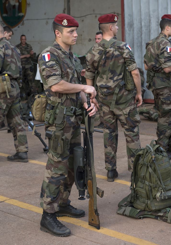 Armée Française / French Armed Forces - Page 5 Fr0210