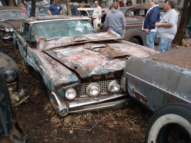 Hot rods & Customs oubliés - Hot rods and customs graveyard and barn find Junk1010