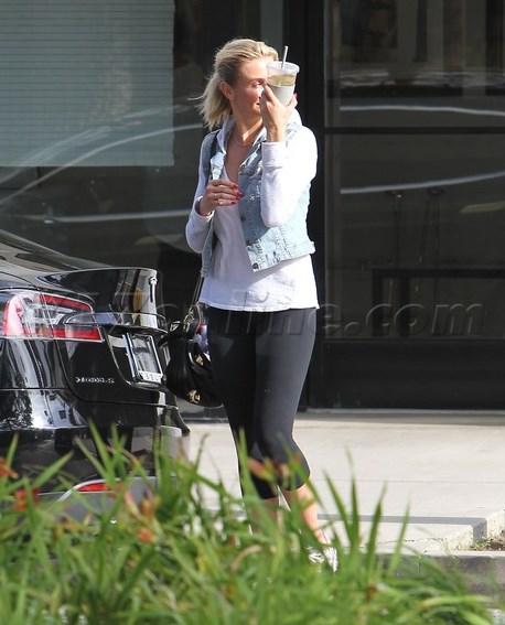 2013 CANDIDS - Page 2 X17-1110