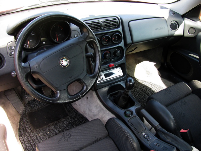 [A Vendre] Alfa Romeo GTV 2.0 V6 TB "Rose" - 3000 euros à débattre Alfa_119