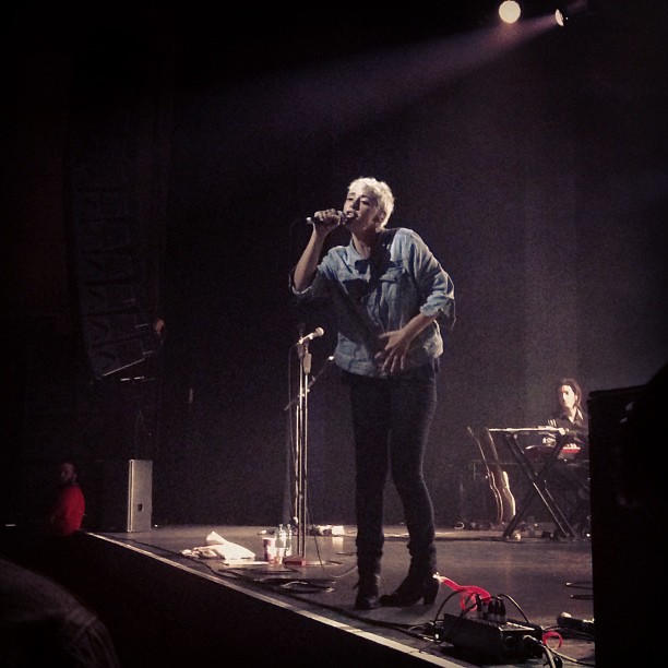 3/2/13 - Sydney, Australia, Enmore Theatre 3-2-1334