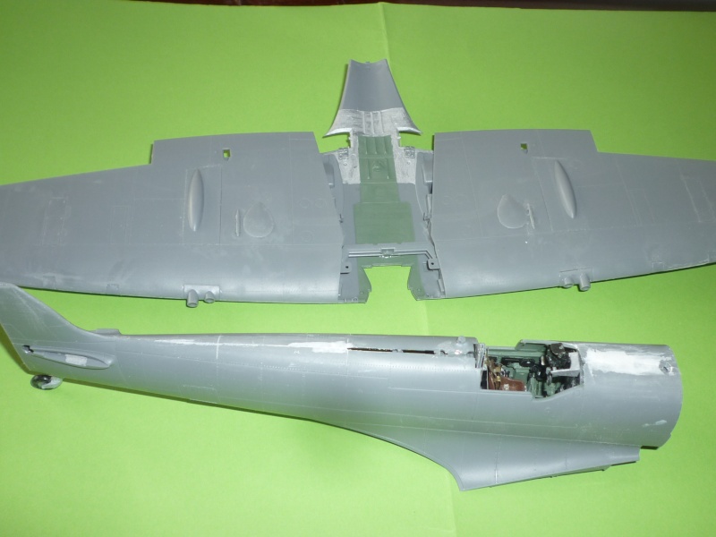 Spitfire "avion de légende" Spitfi10