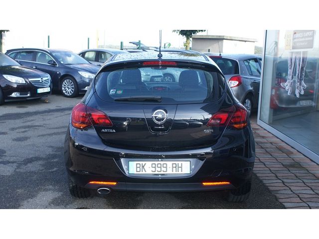 Opel astra COSMO cdti 2.0l 16S 160cv 18410