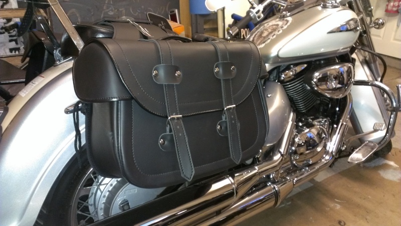 Bargain Saddle Bags for my 2004 Suzuki VL800 Imag0016