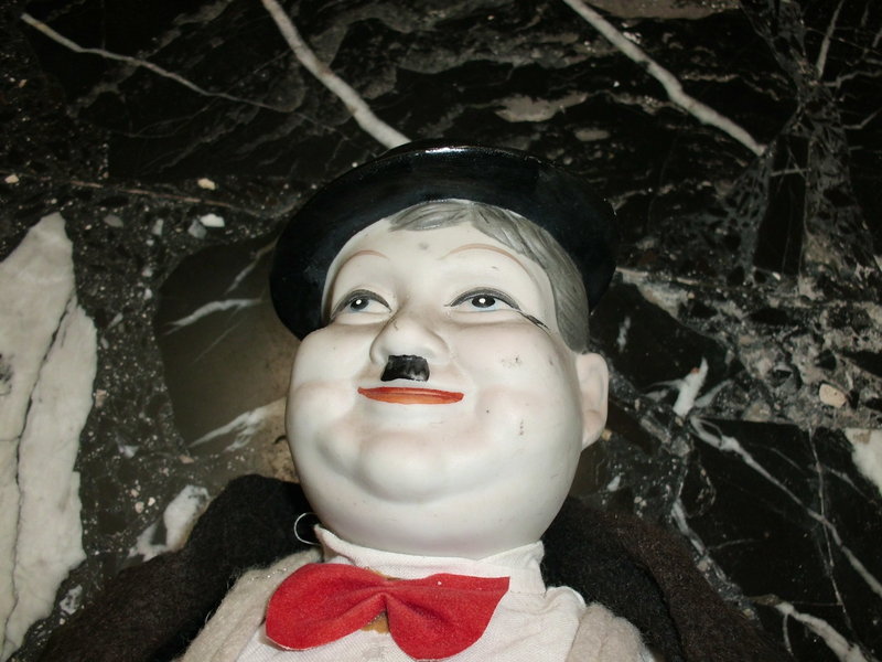 COPPIA STANLIO E OLLIO PUPAZZI 50 CM CERAMICA CON VESTITI PANNO STOFFA RARI Foto412