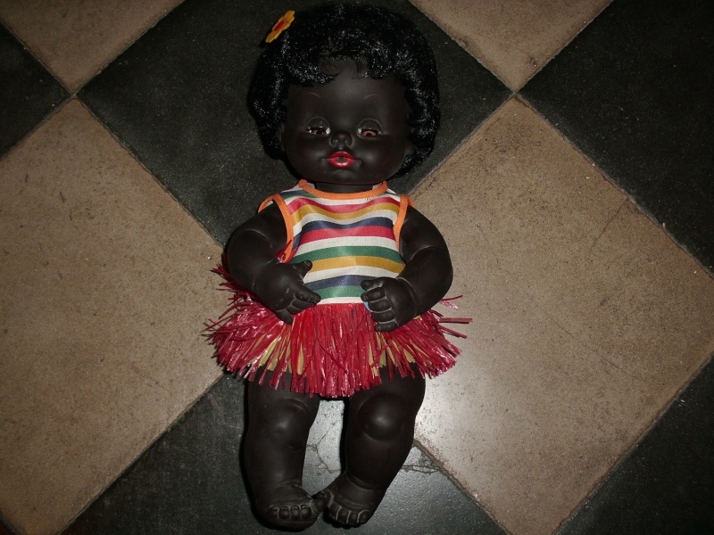 BAMBOLA VINTAGE NERA HAWAII ANNI '70 - '80 MIGLIORATI MADE IN ITALY doll Foto_115