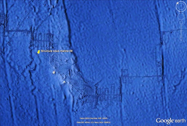 Mes découvertes insolites via Google Earth Strutu10