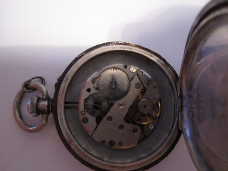 precision - Pour faire identifier son mouvement : C'est ici ! - Page 17 Img_4712