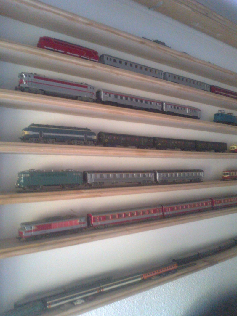 Mon parc de locomotives dont ma préféré la CC 060 BD. Photo038