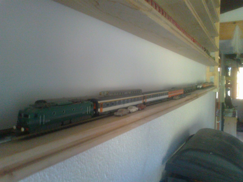 Mon parc de locomotives dont ma préféré la CC 060 BD. Photo040