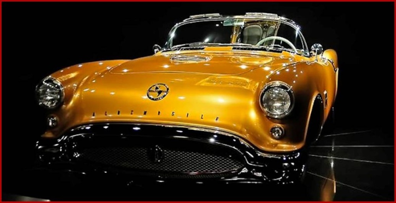 Automobiles you don't see everyday... 1954_o10