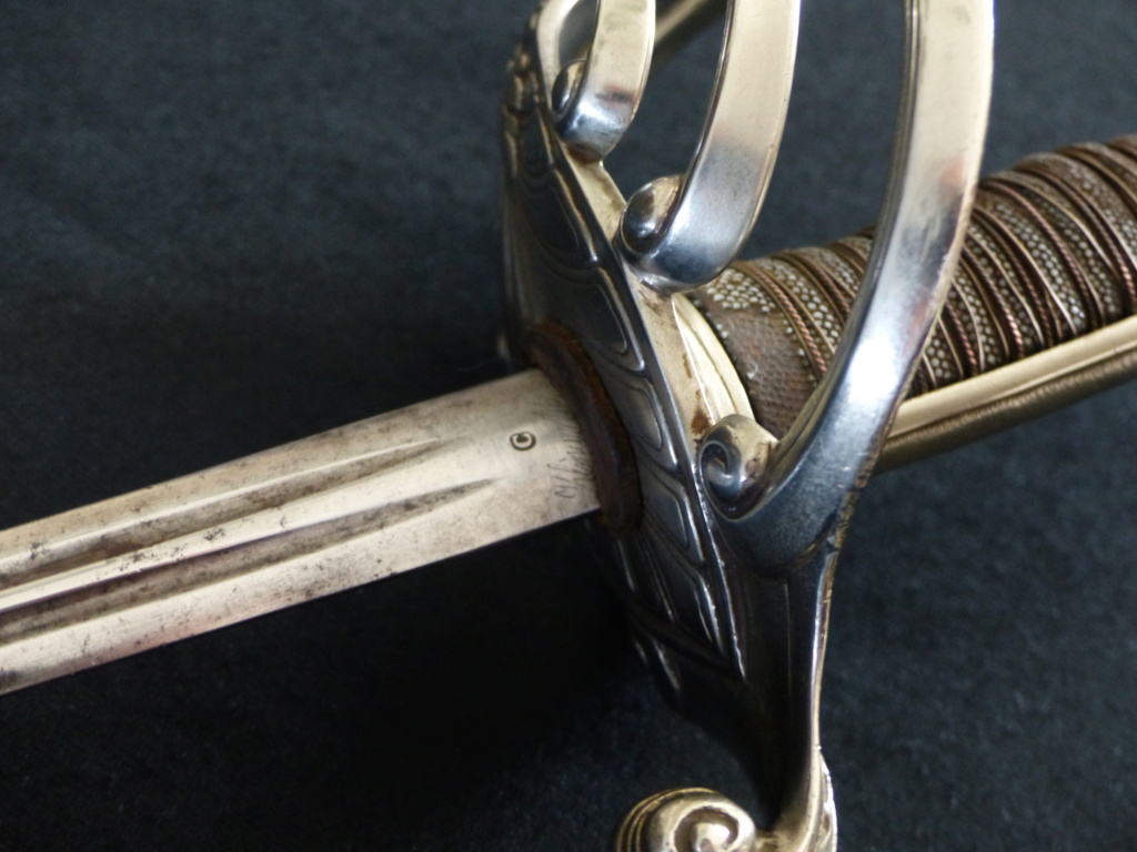 Montures "à la Nancy" : sabres fantaisie de fourbisseur inspiré du modèle 1882 P1150817