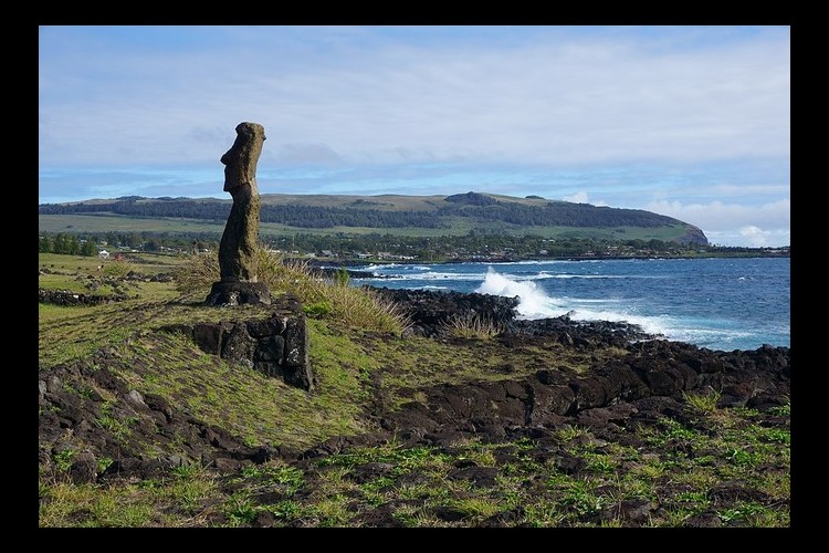 Que font ces statues géantes sur l’île de Pâques ? Une nouvelle explication surgit Sans3385