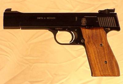 Too bad S&W never made a M41S with an adj length trigger like Hammerli 208s/215s models H41ful10