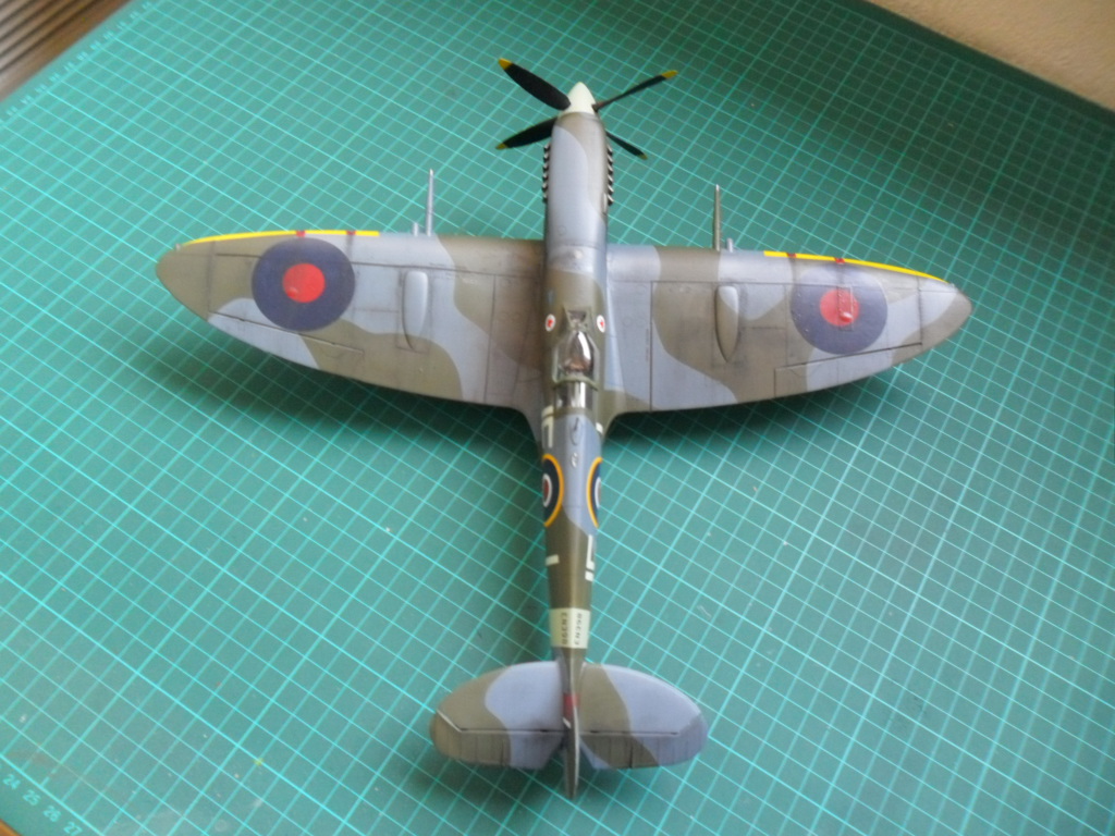 Spitfire Mk IXC 1/32ème Tamiya - Page 4 Sam_3316