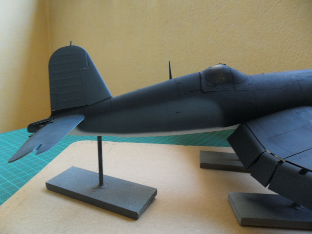 F4U-1A Corsair au 1/32 Tamiya - Page 2 Sam_3368