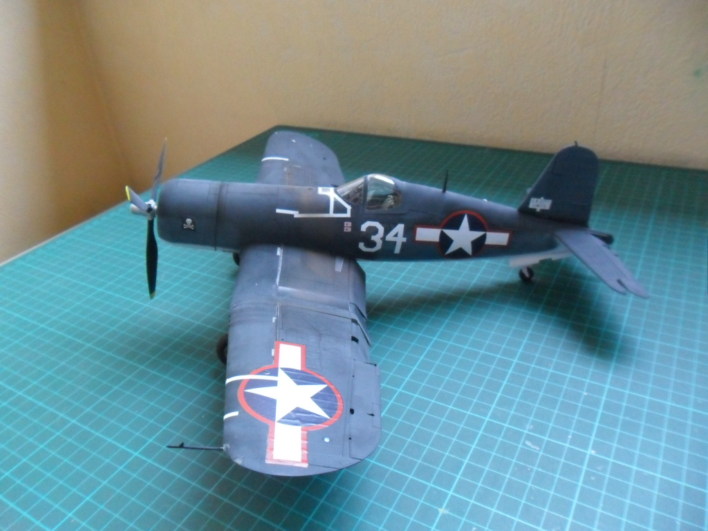 F4U-1A Corsair au 1/32 Tamiya n° 34 - Page 2 Sam_3536