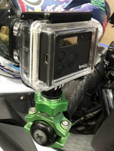 FILMER EN RM / Fixations GoPro sur moto, Support caméra, accessoire vidéo - Page 2 Poigne10