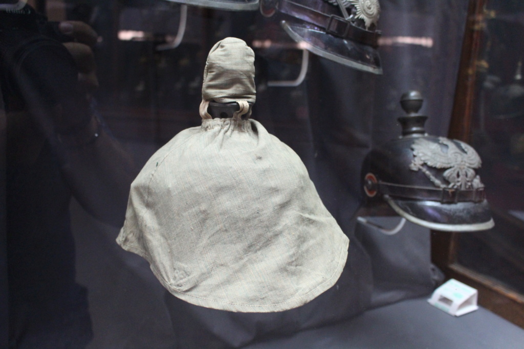 Les pointus du Musée Royal de l'Armée à Bruxelles Img_5245
