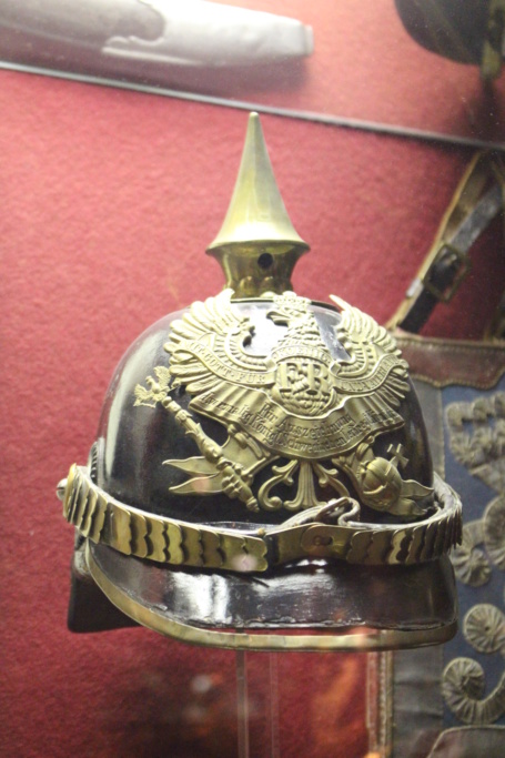 Les pointus du Musée Royal de l'Armée à Bruxelles Img_5412