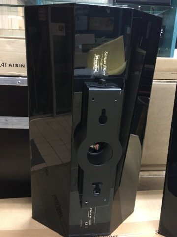 Sonus Faber Venere wall speakers (Used) 0e432710