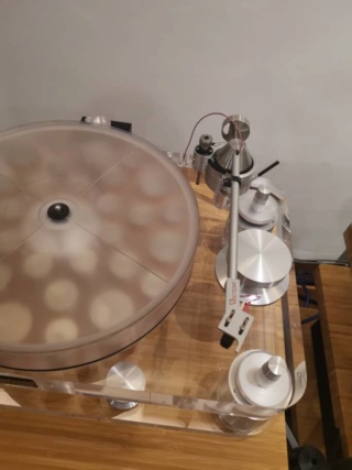 Basis Audio 2800 signature Diamond Signature Vacuum Turntable in Clear Acrylic (Used) 26acbf10