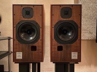 SOLD - Harbeth HL Compact 7 speakers (Used) 5a0f6210