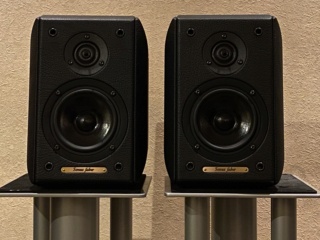 Sonus Faber Toy bookshelf speakers (Used) Ed93d210