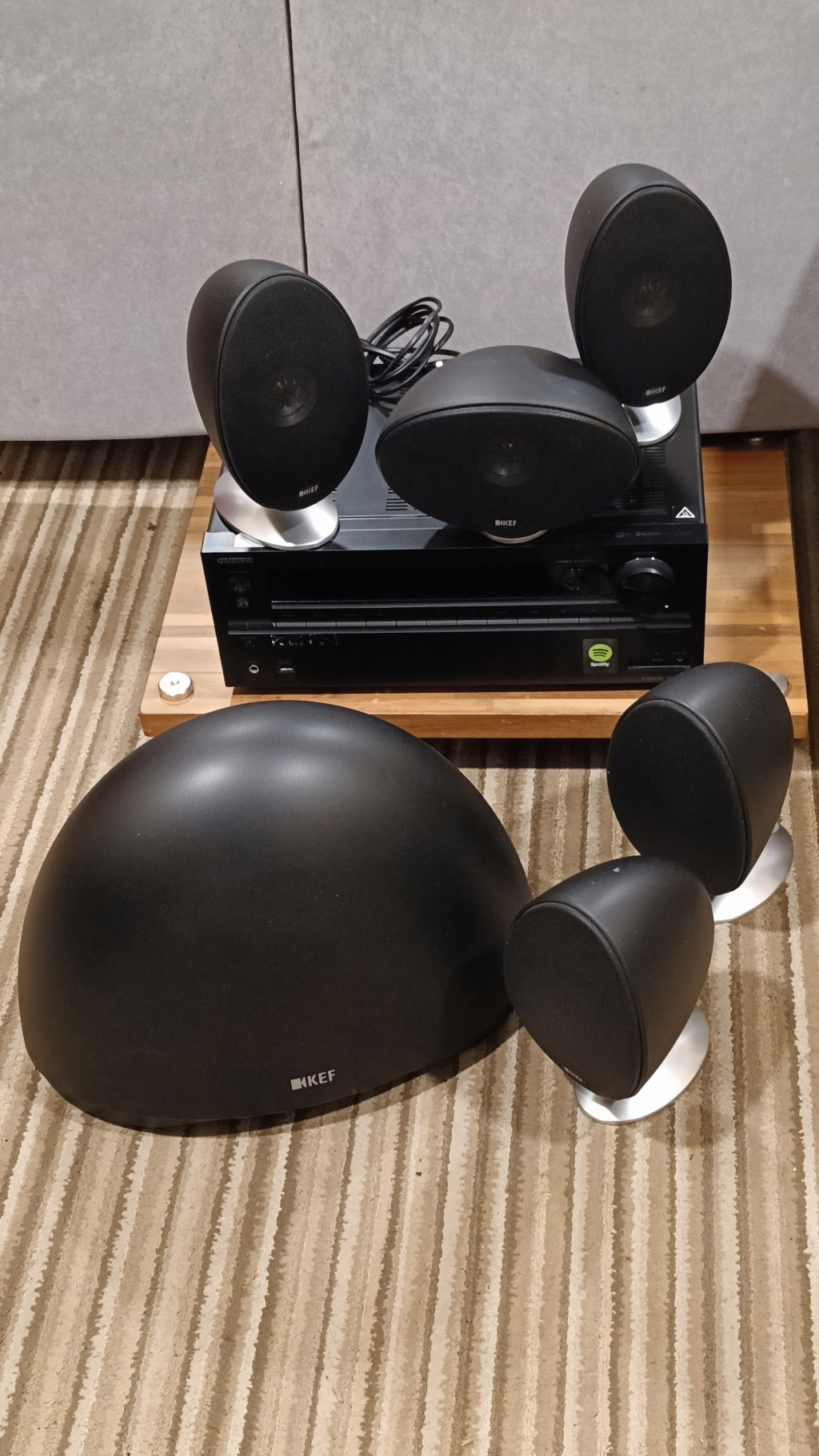 Kef e305 5.1 speaker system & Onkyo TX-NR636 avr Img20219