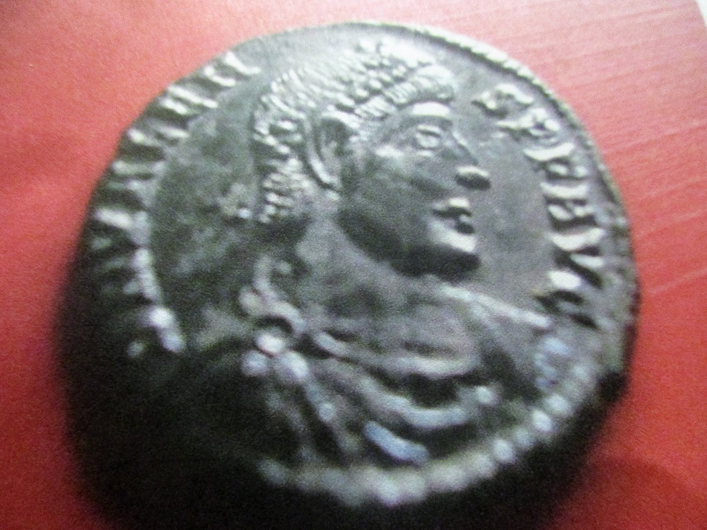 Monnaie de l'empereur Valens Img_9346