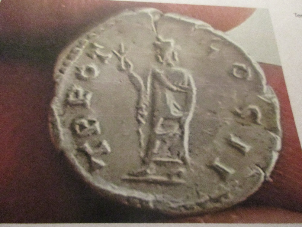 Aélius ? monnaie Romaine Img_9457