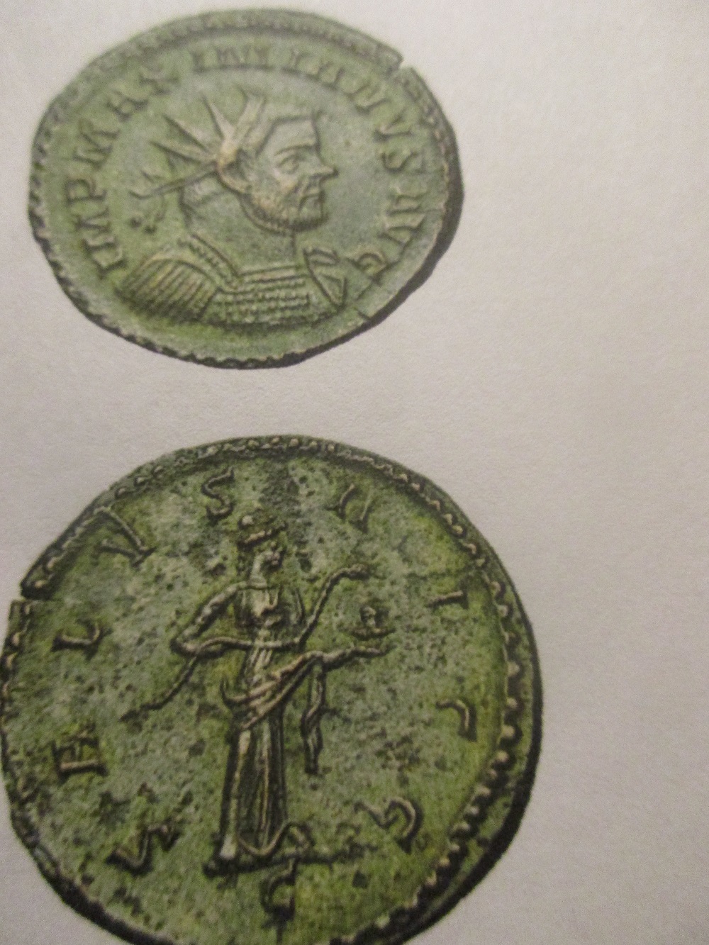 Monnaie de Maximianus né vers250, a Sirmium, mort en 310 ( 60 ans)a Massillia ( Marseille ) Img_9462