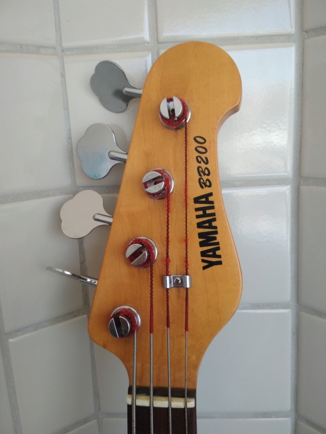 Contrabaixo Yamaha Bb 200 (Apenas R$1.203,00) Img_2016