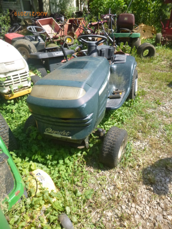 Murraymountain's Lawn Tractor Repairs - Page 4 P1110641
