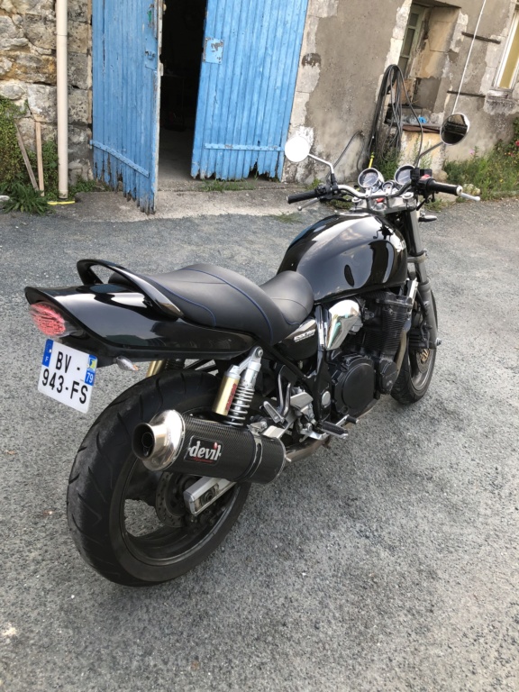 Bonjour à tous B3c9ad10