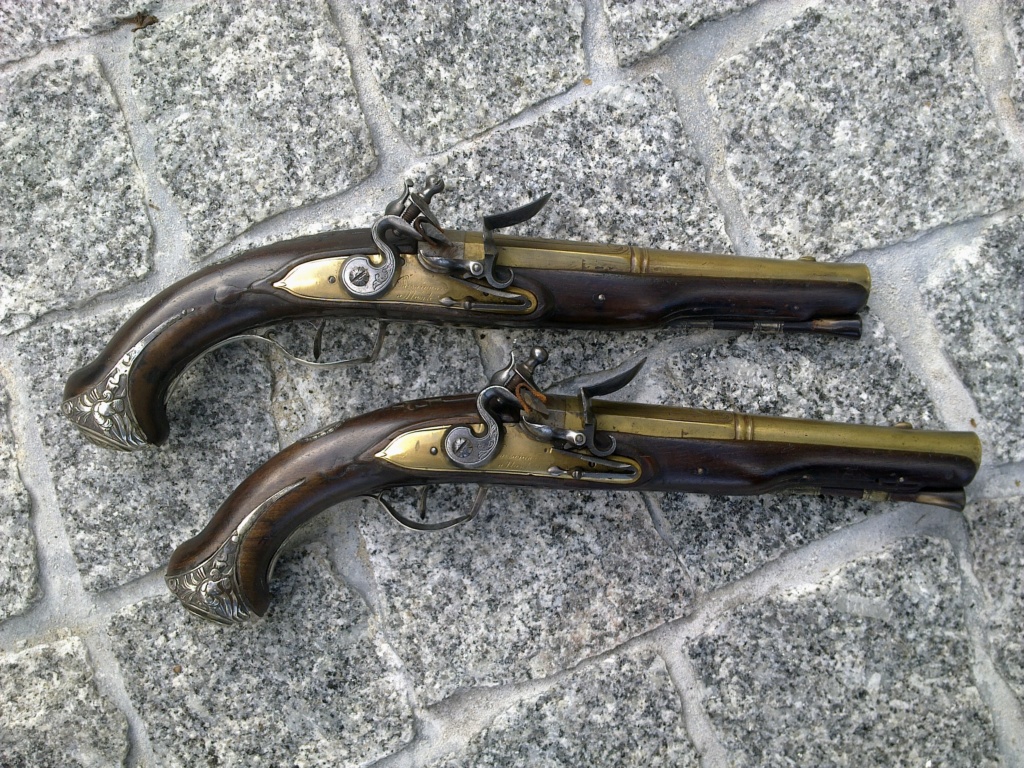 Une belle paire de pistolets CASSAIGNARD à Nantes pour la Marine 194