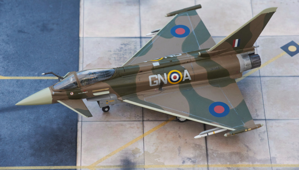 [Revell] Eurofighter Typhoon "100 ans RAF"  Dsc_4015