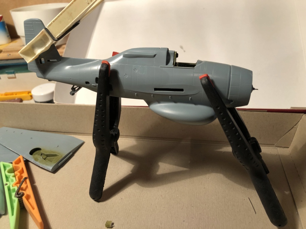  [Sword] Grumman Avenger TBM-3W2 "Guppy" Aéronavale  [TERMINE] Img_6413