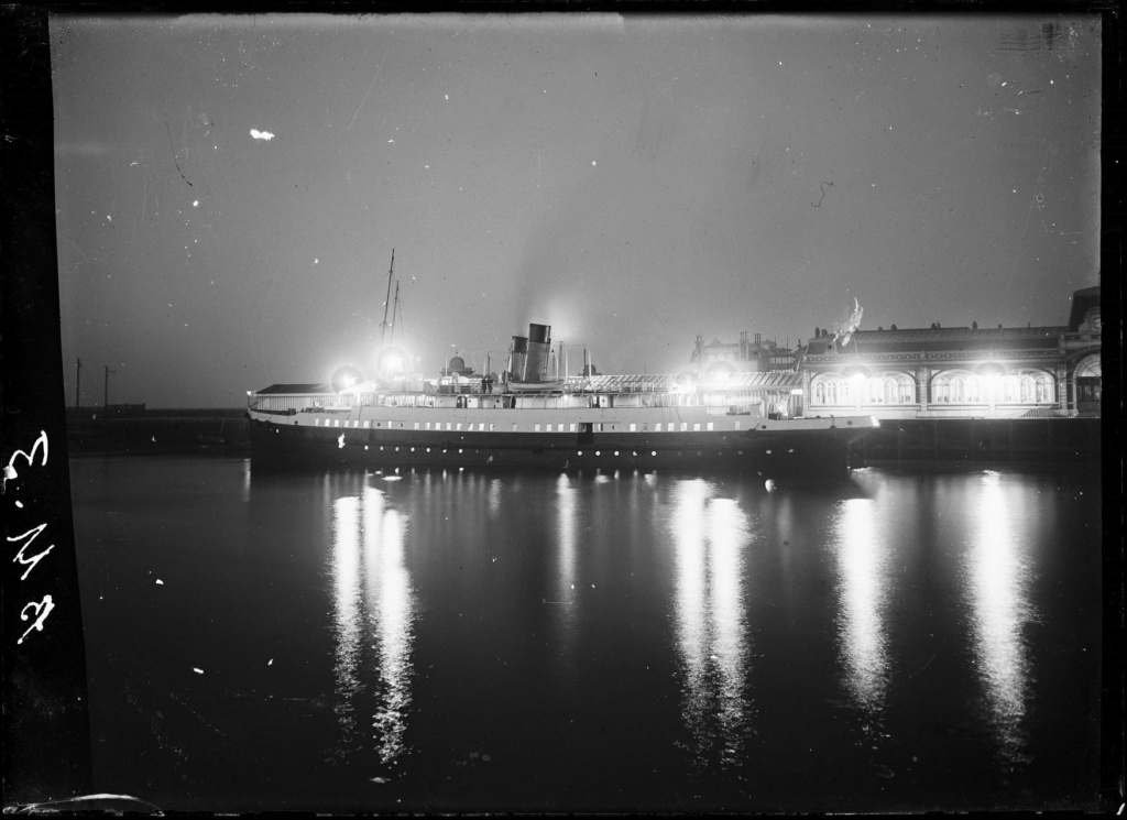 [ANGLETERRE] Transbordeur SS NOMADIC (White Star Line) Cherbo10