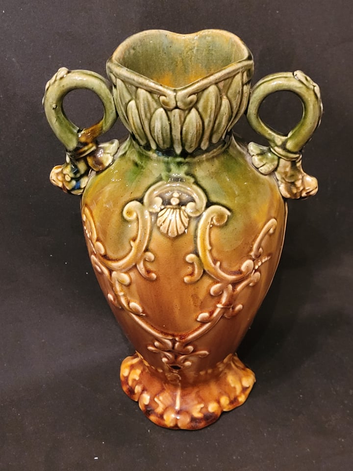 majolica dripglaze vase unknown origin  25842410