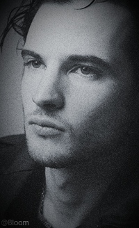 Tom Sturridge [41 avatars] Img_2057