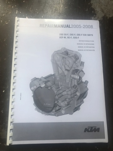 Donne revue de réparation KTM 250 EXC-F 2005 à 2008 Img_3914