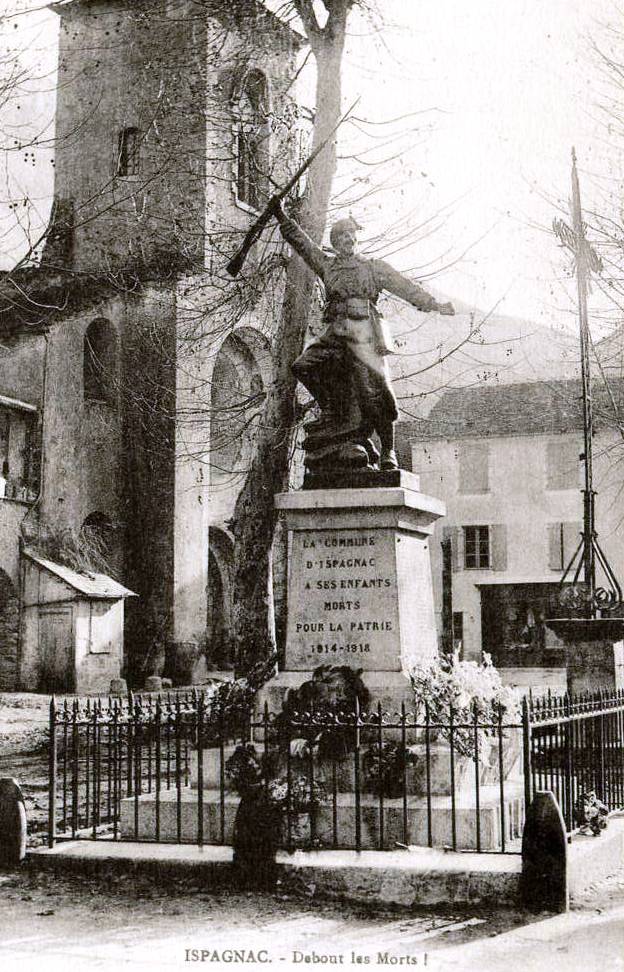 Monuments aux Morts 102_0010