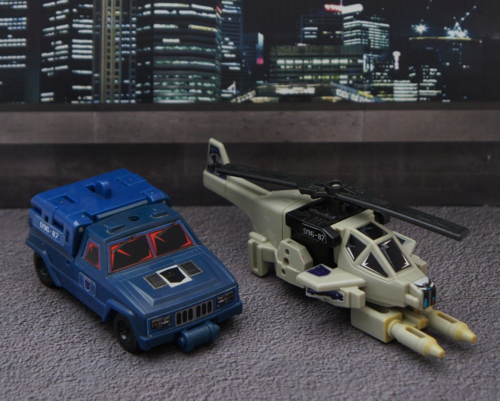 L-R: Mask, Gi-Joe, Roadblasters, Robo Machine... - Page 5 Tf_duo12